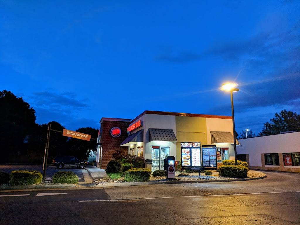 Burger King | restaurant | 1025 Seminole Trail, Charlottesville, VA 22901, USA | 5409730360 OR +1 540-973-0360