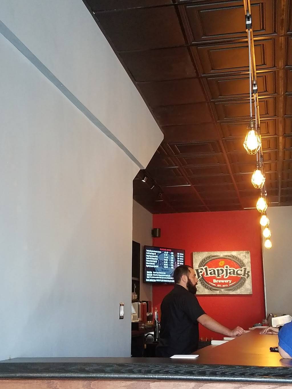 Flapjack Brewery | meal takeaway | 6833 Stanley Ave, Berwyn, IL 60402, USA | 7086374030 OR +1 708-637-4030