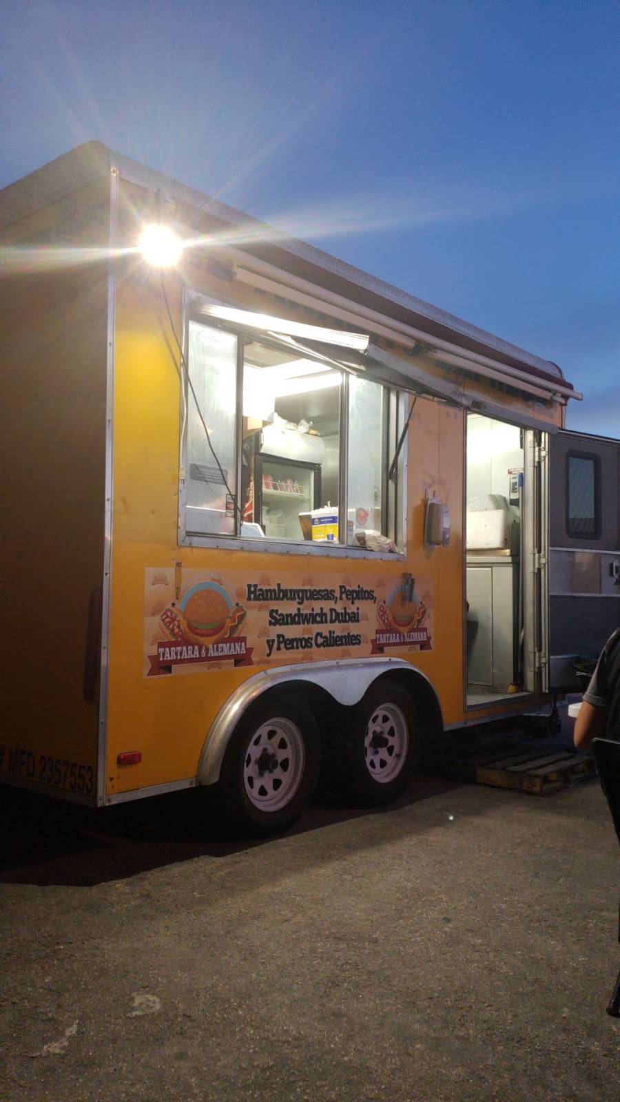 Tartara y Alemana | restaurant | 6475 NW 87th Ave, Miami, FL 33178, USA | 3057136858 OR +1 305-713-6858