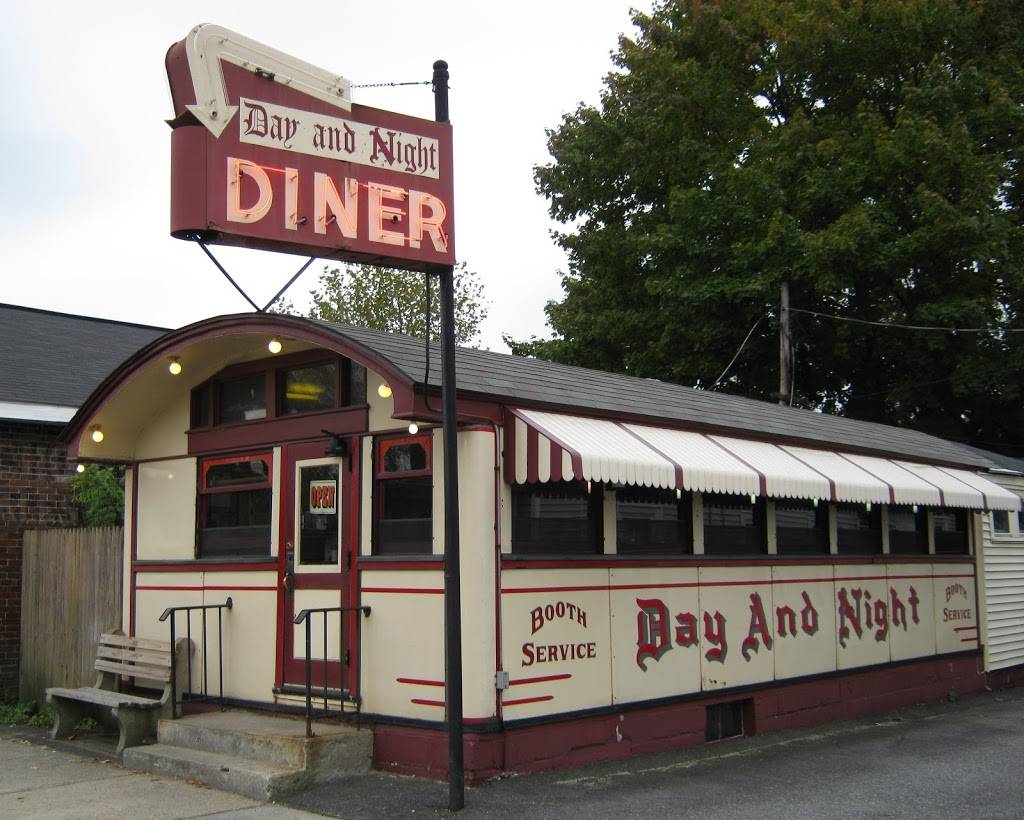 Day & Night Diner | restaurant | 1456 N Main St, Palmer, MA 01069, USA | 4132834536 OR +1 413-283-4536