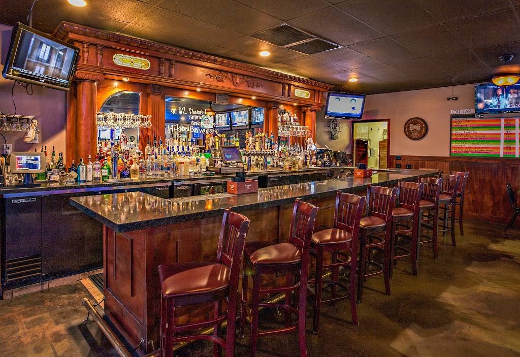 Kelly’s Pub | restaurant | 15817 Bernardo Center Dr #113, San Diego, CA 92127, USA | 8586133649 OR +1 858-613-3649