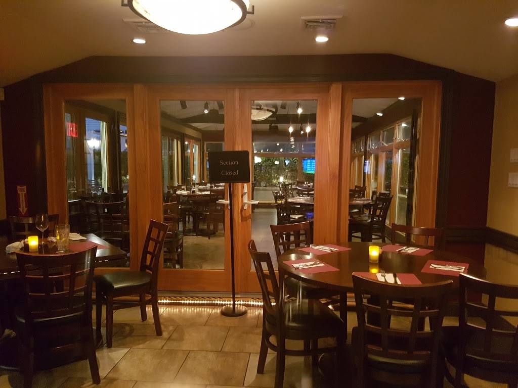 JCs Restaurant at Mikes Place Too | restaurant | 1086 Mastic Rd, Mastic, NY 11950, USA | 6317724680 OR +1 631-772-4680