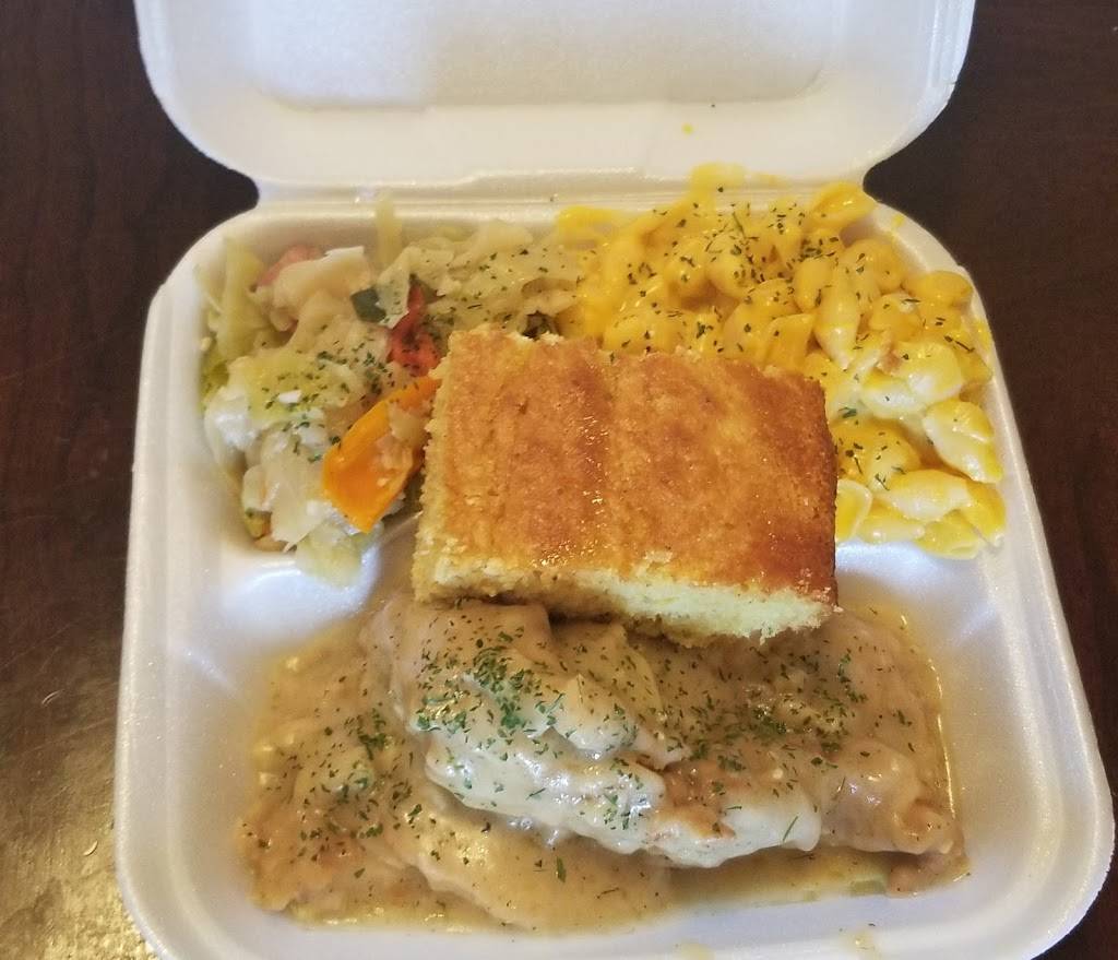 Legendz BBQ, Catering, & Eventz | restaurant | 4200 E Rosedale St, Fort Worth, TX 76105, USA | 6827300489 OR +1 682-730-0489