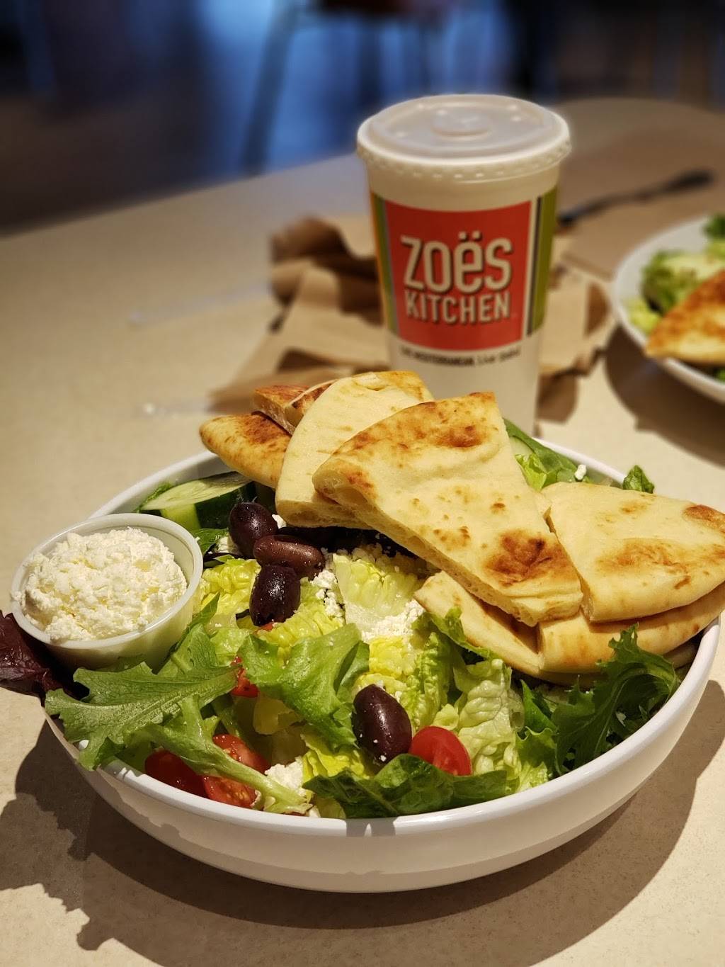 Zoës Kitchen | restaurant | 5166 Sunset Blvd, Lexington, SC 29072, USA | 8038087370 OR +1 803-808-7370