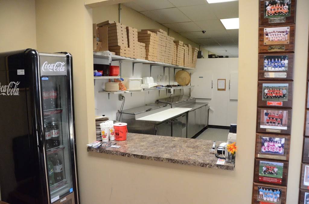 Greenwood Pizza King | meal takeaway | 520 N State Rd 135 s, Greenwood, IN 46142, USA | 3178820340 OR +1 317-882-0340