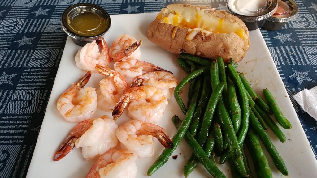 Gilligans Pier | restaurant | 11535 Popes Creek Rd, Newburg, MD 20664, USA | 3012594514 OR +1 301-259-4514