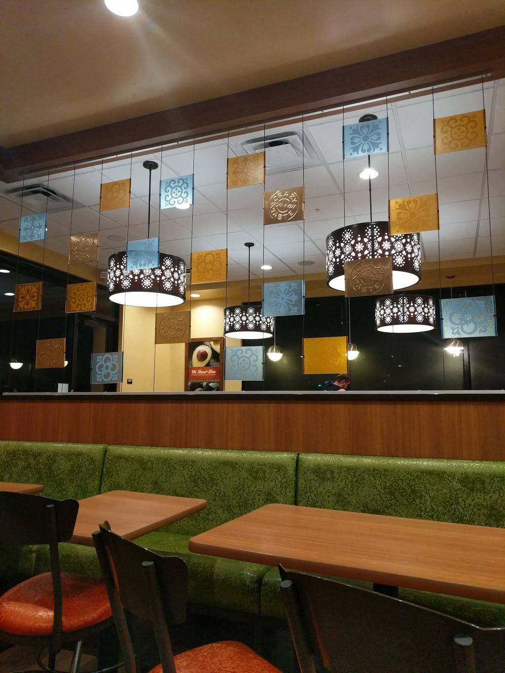 El Pollo Loco | restaurant | 42839 10th St W, Lancaster, CA 93534, USA | 6619456094 OR +1 661-945-6094