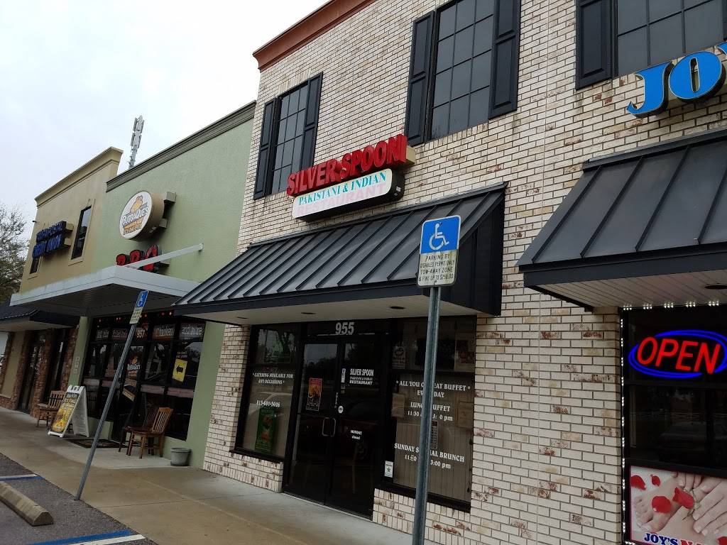 Silver Spoon Restaurant | restaurant | 955 E Brandon Blvd, Brandon, FL 33511, USA | 8136813626 OR +1 813-681-3626