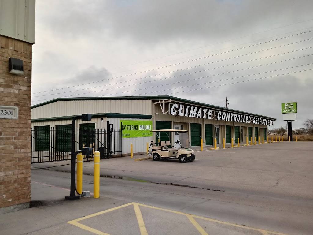 Deweys Beer Garden | restaurant | 2302 Rodd Field Rd # 2, Corpus Christi, TX 78414, USA | 3613345747 OR +1 361-334-5747