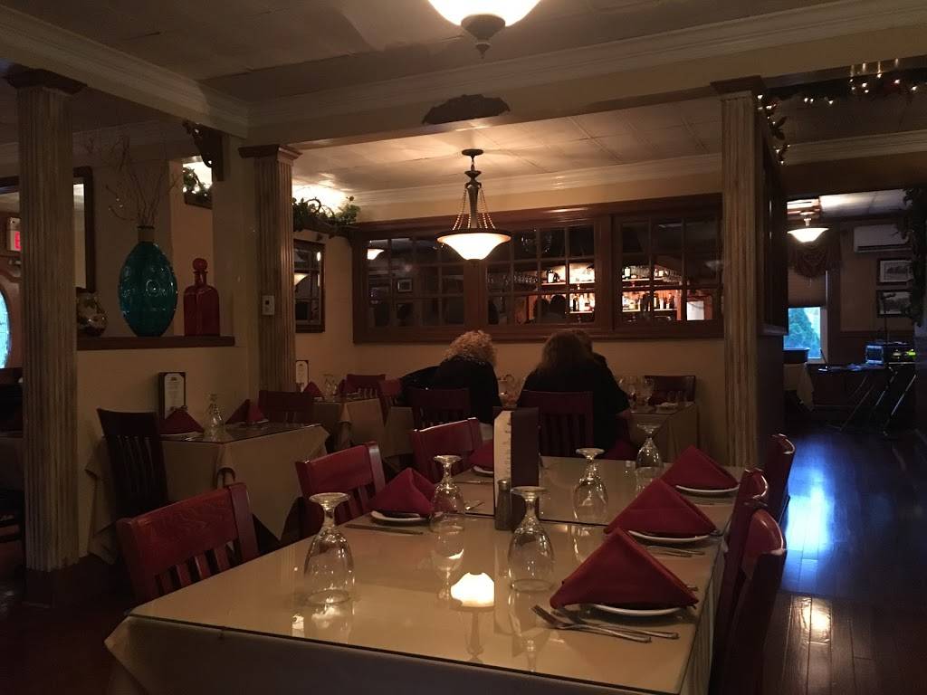 Ottsville Inn | restaurant | 245 Durham Rd, Ottsville, PA 18942, USA | 6108475463 OR +1 610-847-5463