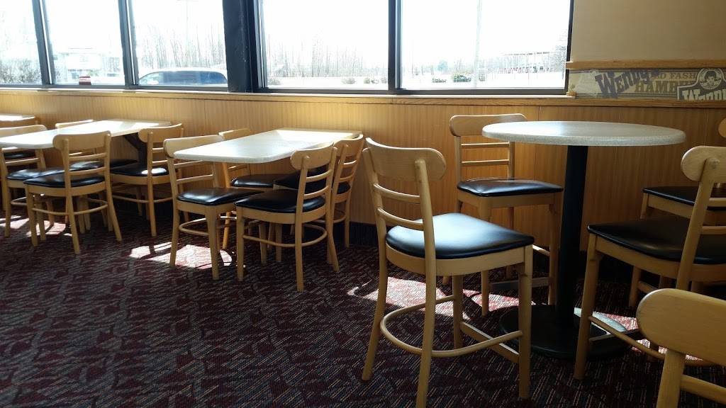 Wendys | restaurant | 15600 W Commerce Rd, Daleville, IN 47334, USA | 7653784764 OR +1 765-378-4764