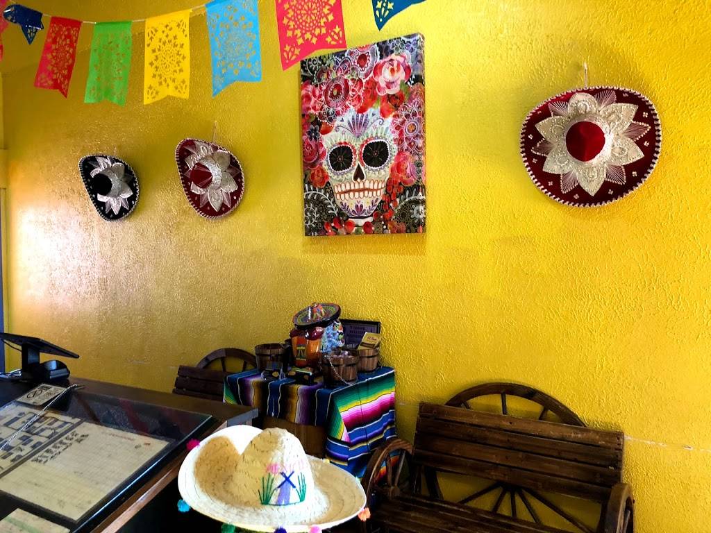 El Paso Mexican Grill | restaurant | 16918 Dumfries Rd, Dumfries, VA 22025, USA | 5712851330 OR +1 571-285-1330