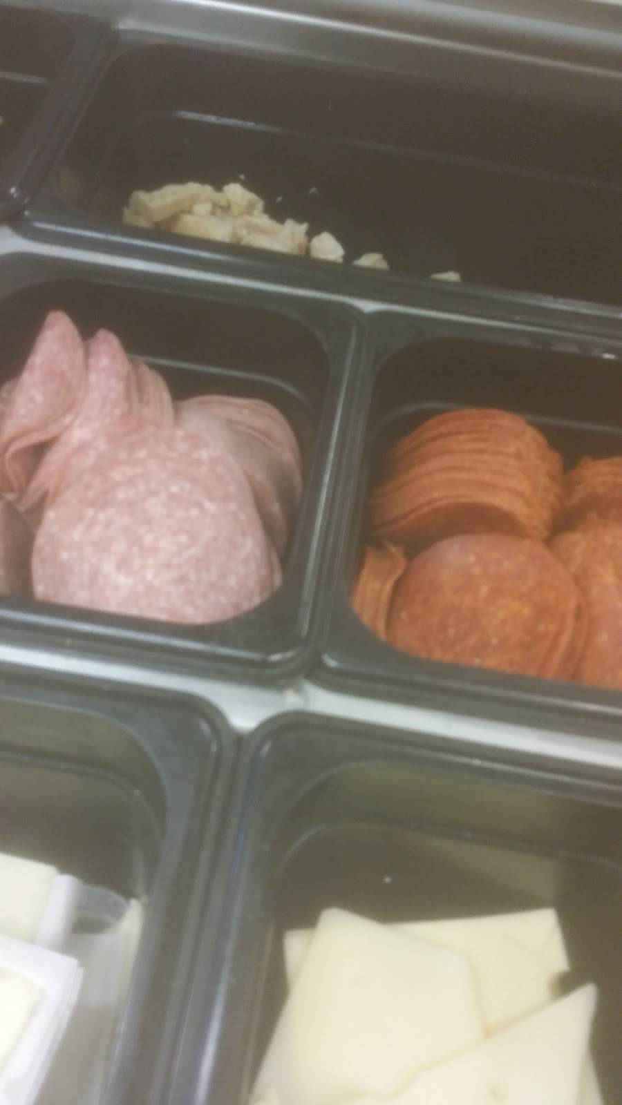 Subway Restaurants | restaurant | 3434 Gulf Fwy, Dickinson, TX 77539, USA | 2816145721 OR +1 281-614-5721