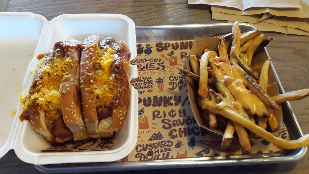 Boss Chicken and Custard | restaurant | 700 N Zaragoza Rd Bldg. B, El Paso, TX 79907, USA | 9152579461 OR +1 915-257-9461