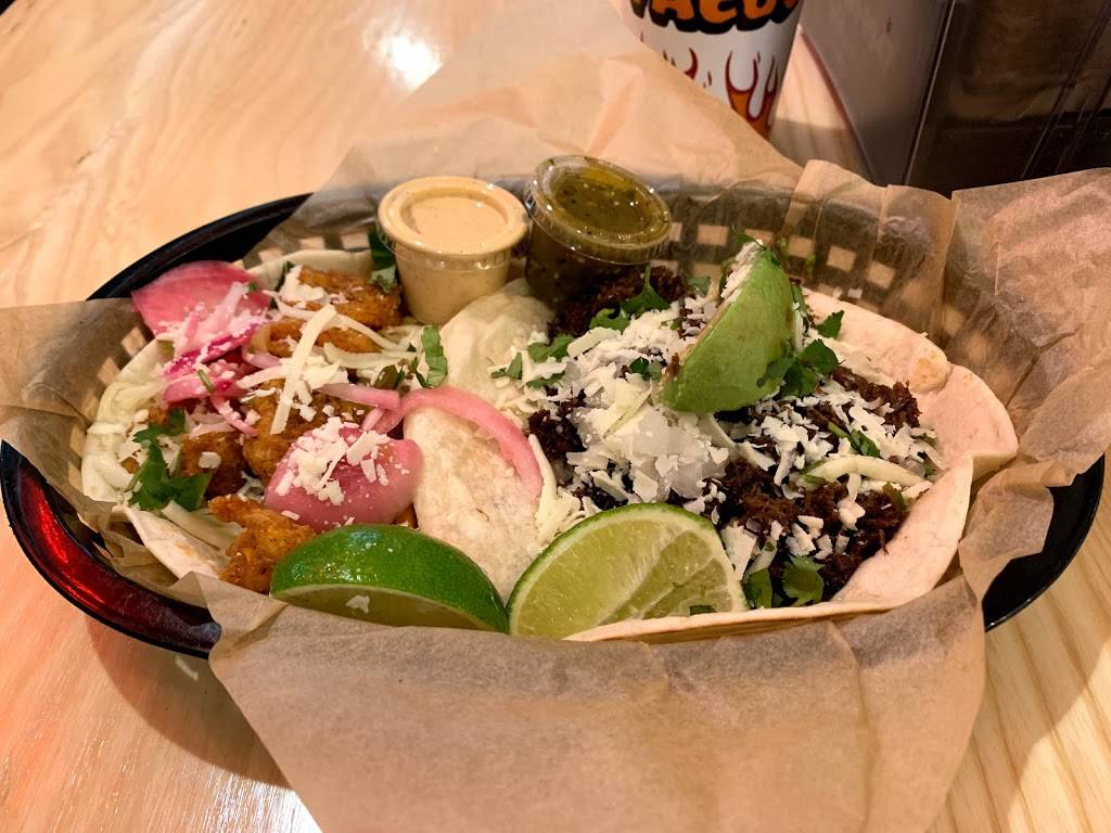 Torchys Tacos | restaurant | 17627 La Cantera Pkwy #105, San Antonio, TX 78257, USA | 2104243151 OR +1 210-424-3151