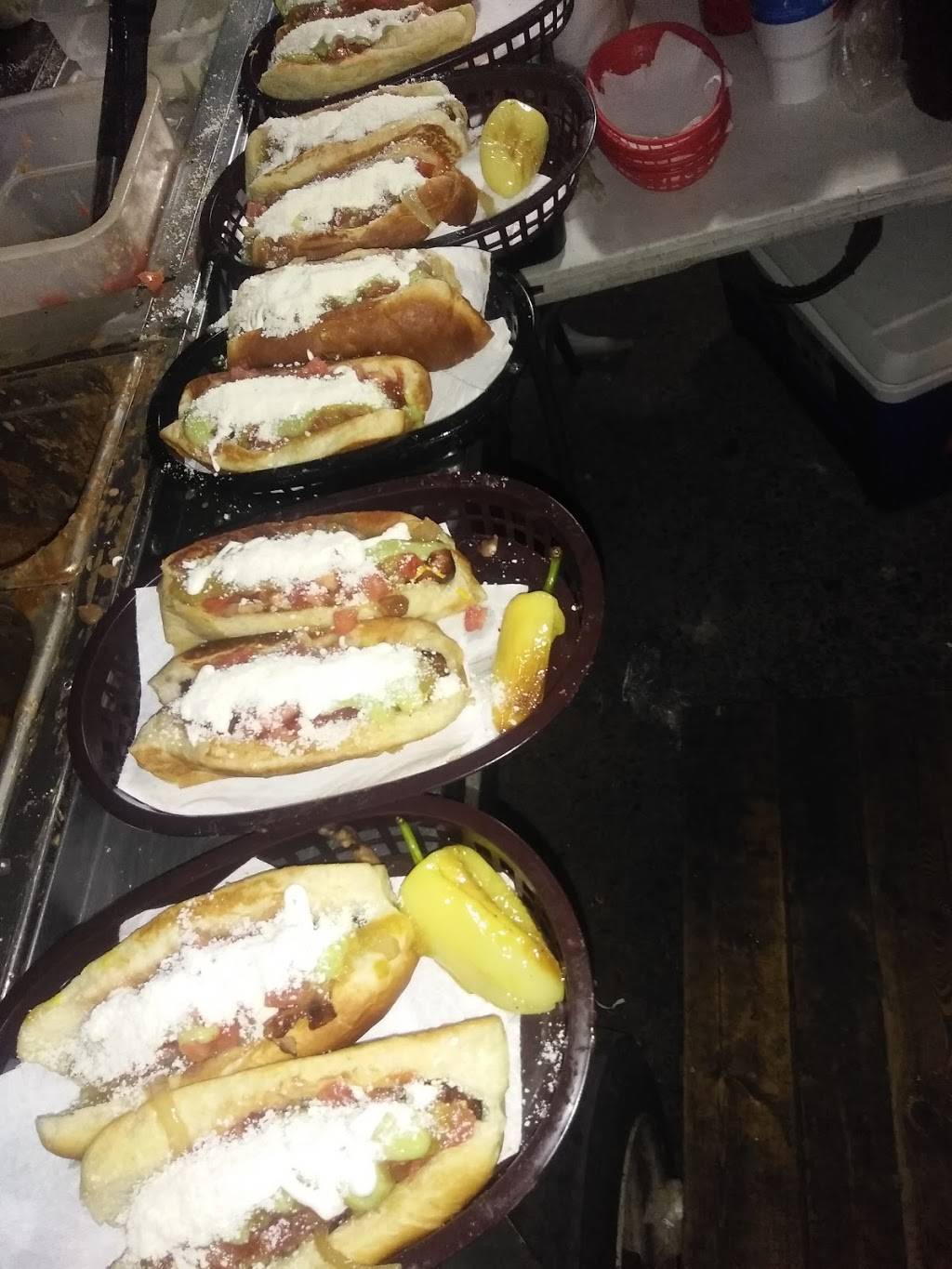 Sonora Querida Hot Dogs Y Tacos | restaurant | Phoenix, AZ 85041, USA | 4802090391 OR +1 480-209-0391