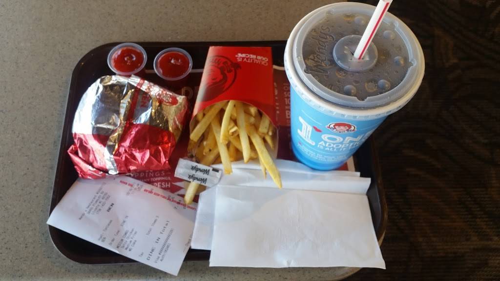 Wendys | restaurant | 34450 Plymouth Rd, Livonia, MI 48150, USA | 7344227052 OR +1 734-422-7052
