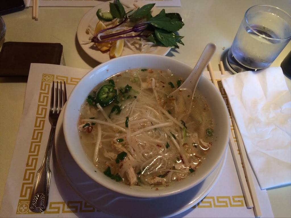 La Vie | restaurant | 5830 Geary Blvd, San Francisco, CA 94121, USA | 4156688080 OR +1 415-668-8080