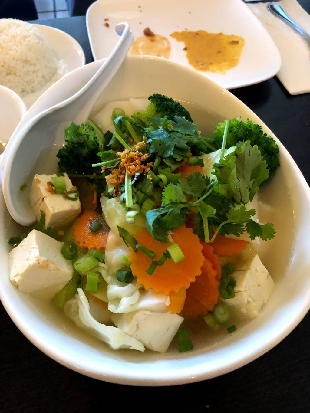 Vanda Thai | restaurant | 1250 Newell Ave, Walnut Creek, CA 94596, USA | 9259359335 OR +1 925-935-9335