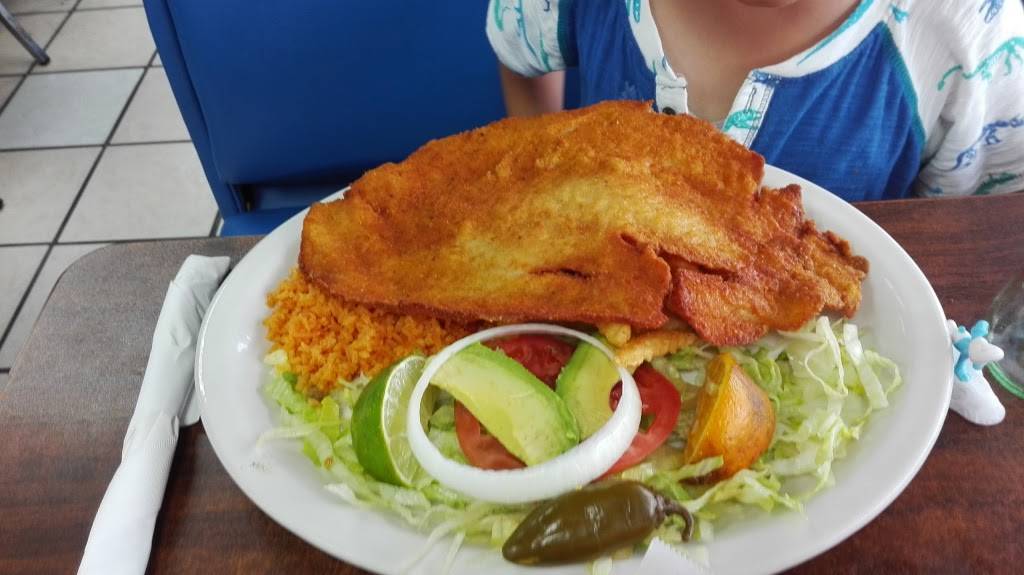 Mariscos La Reyna #3 | restaurant | 1818 S Buckner Blvd, Dallas, TX 75217, USA | 2143092519 OR +1 214-309-2519
