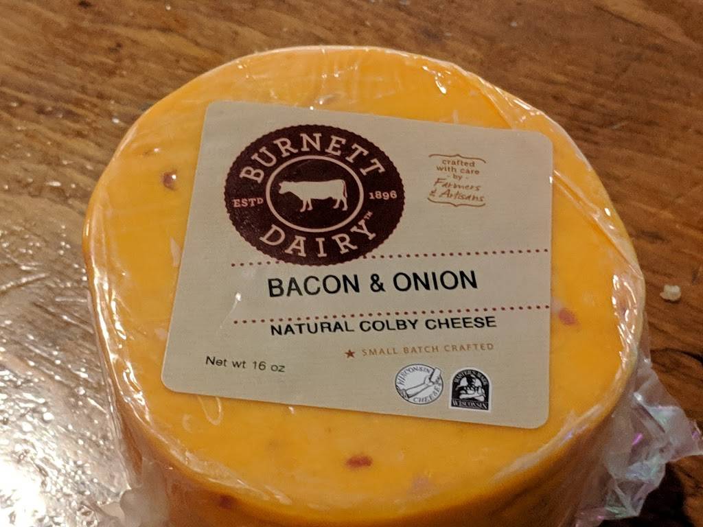 The Tattered Toad | restaurant | 217 Water St, Cambridge, IA 50046, USA | 5152204328 OR +1 515-220-4328