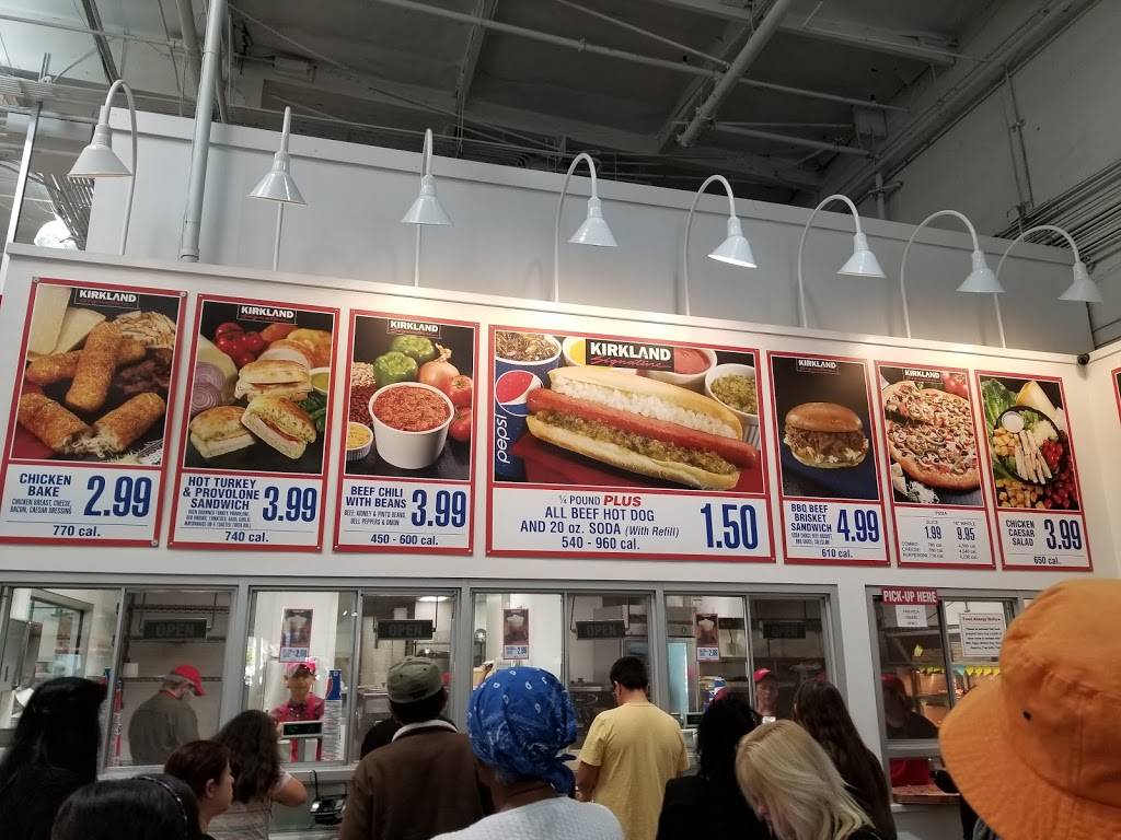 Costco Food Court | meal takeaway | 8810 Tampa Ave, Northridge, CA 91324, USA | 8187752997 OR +1 818-775-2997