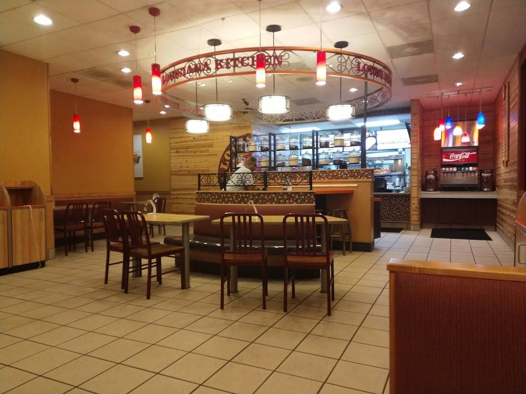 Popeyes Louisiana Kitchen | restaurant | 13795 Warwick Blvd, Newport News, VA 23602, USA | 7578988087 OR +1 757-898-8087