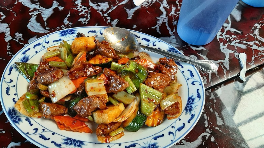 Luos Cafe | restaurant | 365 S 100 E, Kanab, UT 84741, USA | 4356445592 OR +1 435-644-5592