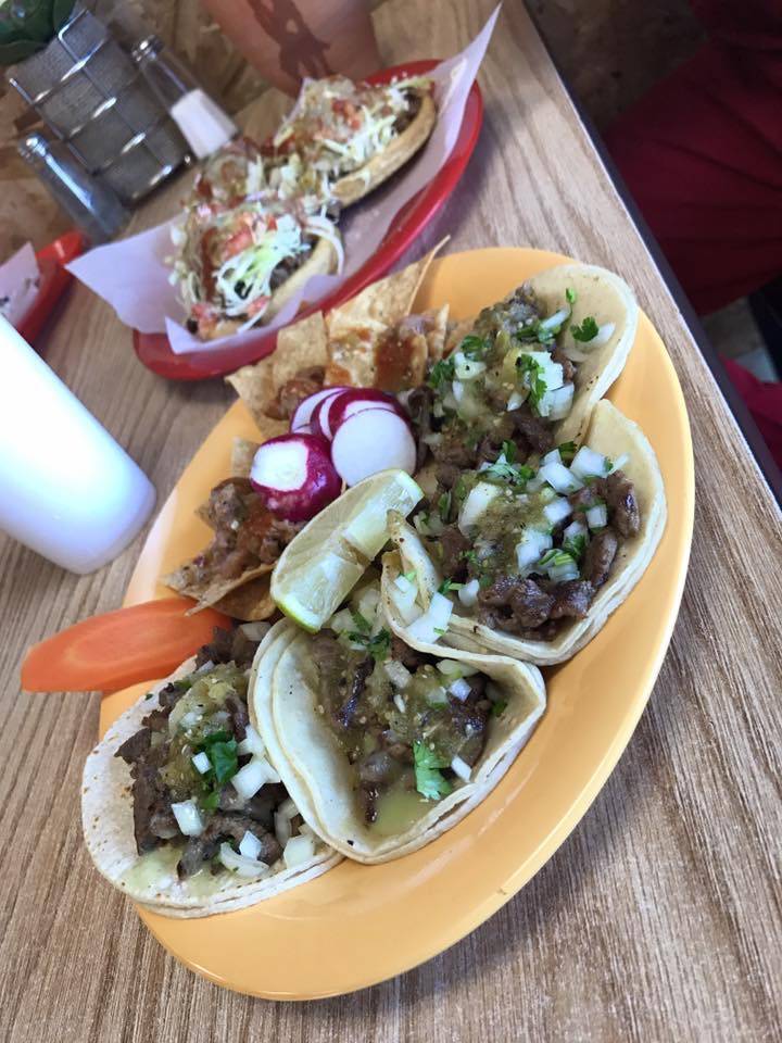 El Toro Loco Grill | restaurant | 85 Ramona Expy #5, Perris, CA 92571, USA | 9514900344 OR +1 951-490-0344