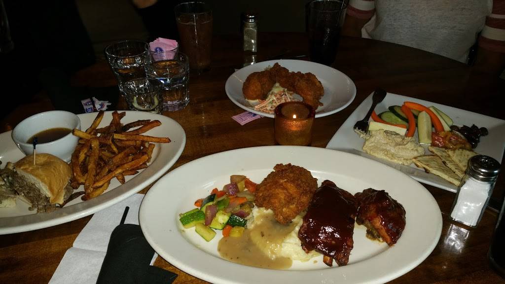 Sidestreet Kitchen & Bar | restaurant | 717 SW 148th St, Seattle, WA 98166, USA | 2064025428 OR +1 206-402-5428