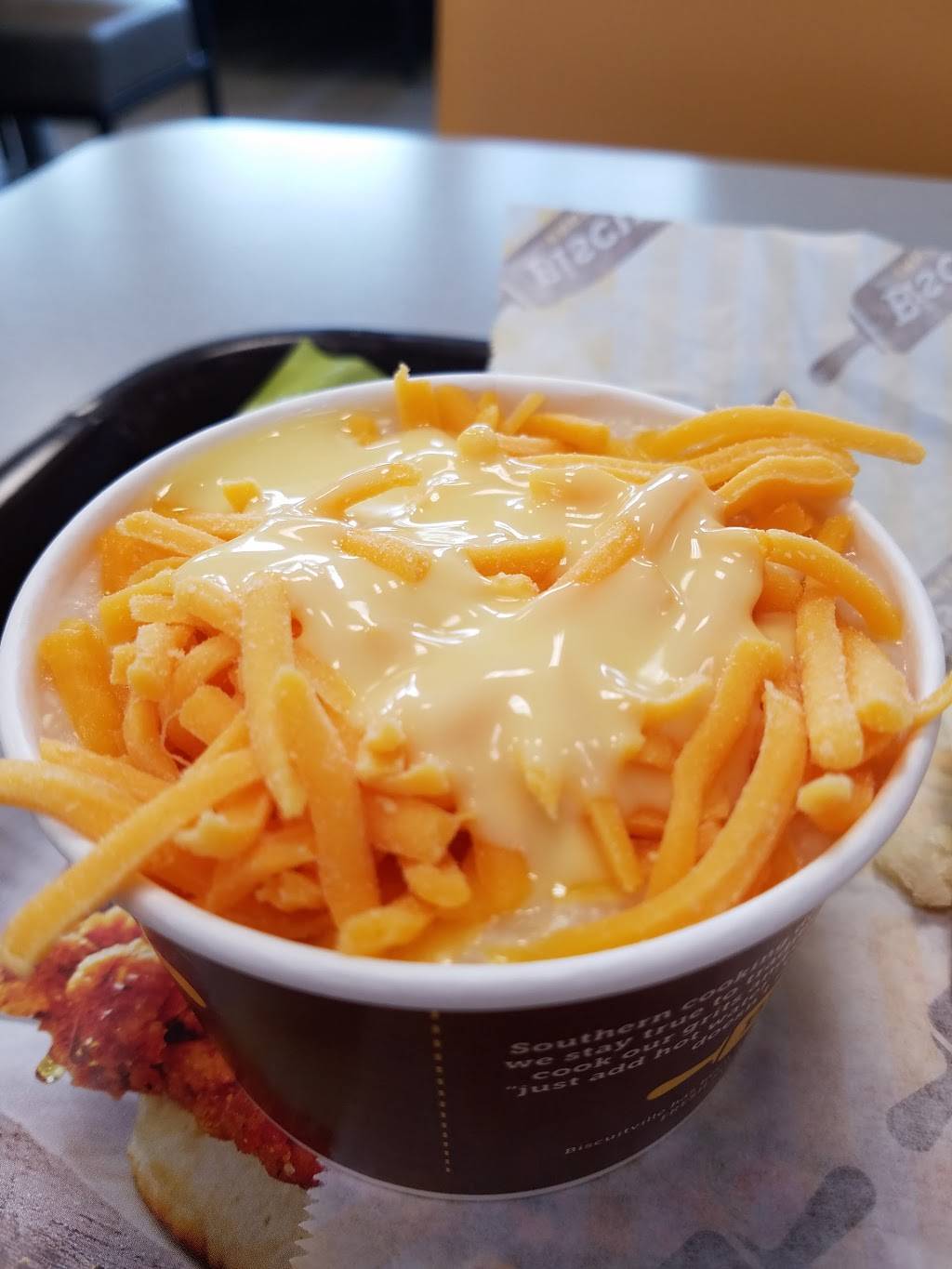 Biscuitville | cafe | 669 Huffman Mill Rd, Burlington, NC 27215, USA | 3365248149 OR +1 336-524-8149