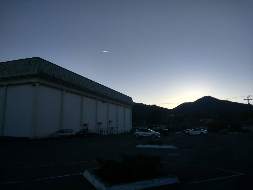 Century Cinema | meal takeaway | 41 Tamal Vista Blvd, Corte Madera, CA 94925, USA | 4159246506 OR +1 415-924-6506