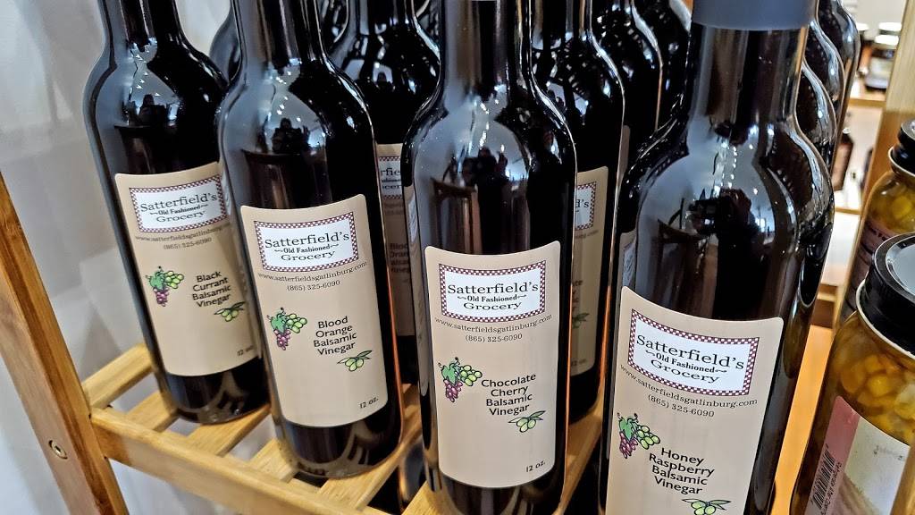 The Flower Pot | restaurant | 1520 Washington Ave, Knoxville, TN 37917, USA | 8008247792 OR +1 800-824-7792