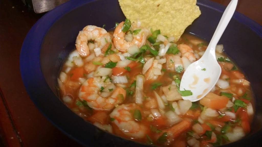 El Rinconcito | restaurant | 201 W Arrowood Rd, Charlotte, NC 28273, USA | 7047705119 OR +1 704-770-5119