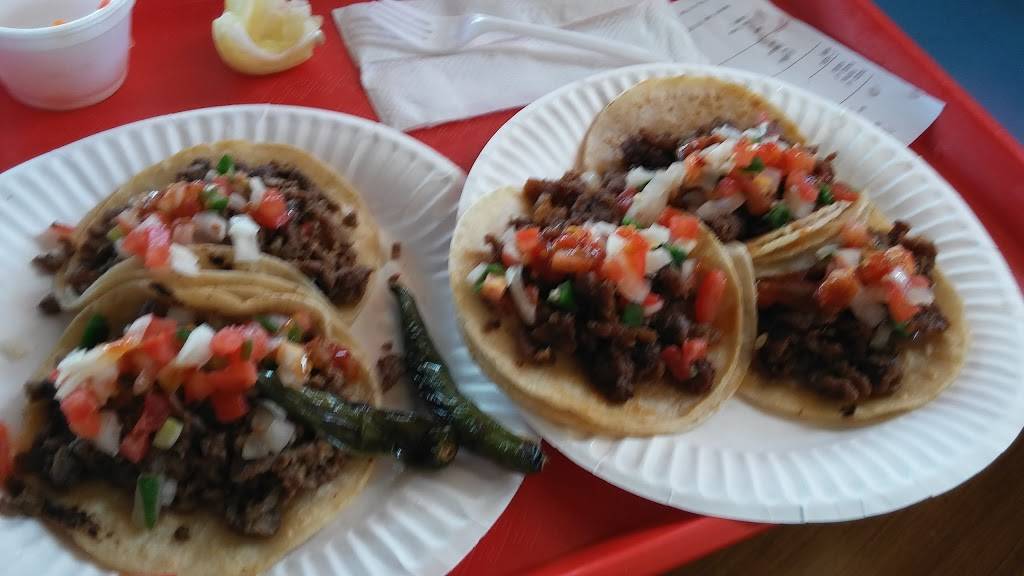 Super Taco | restaurant | 520 E Truxtun Ave, Bakersfield, CA 93305, USA | 6614930340 OR +1 661-493-0340