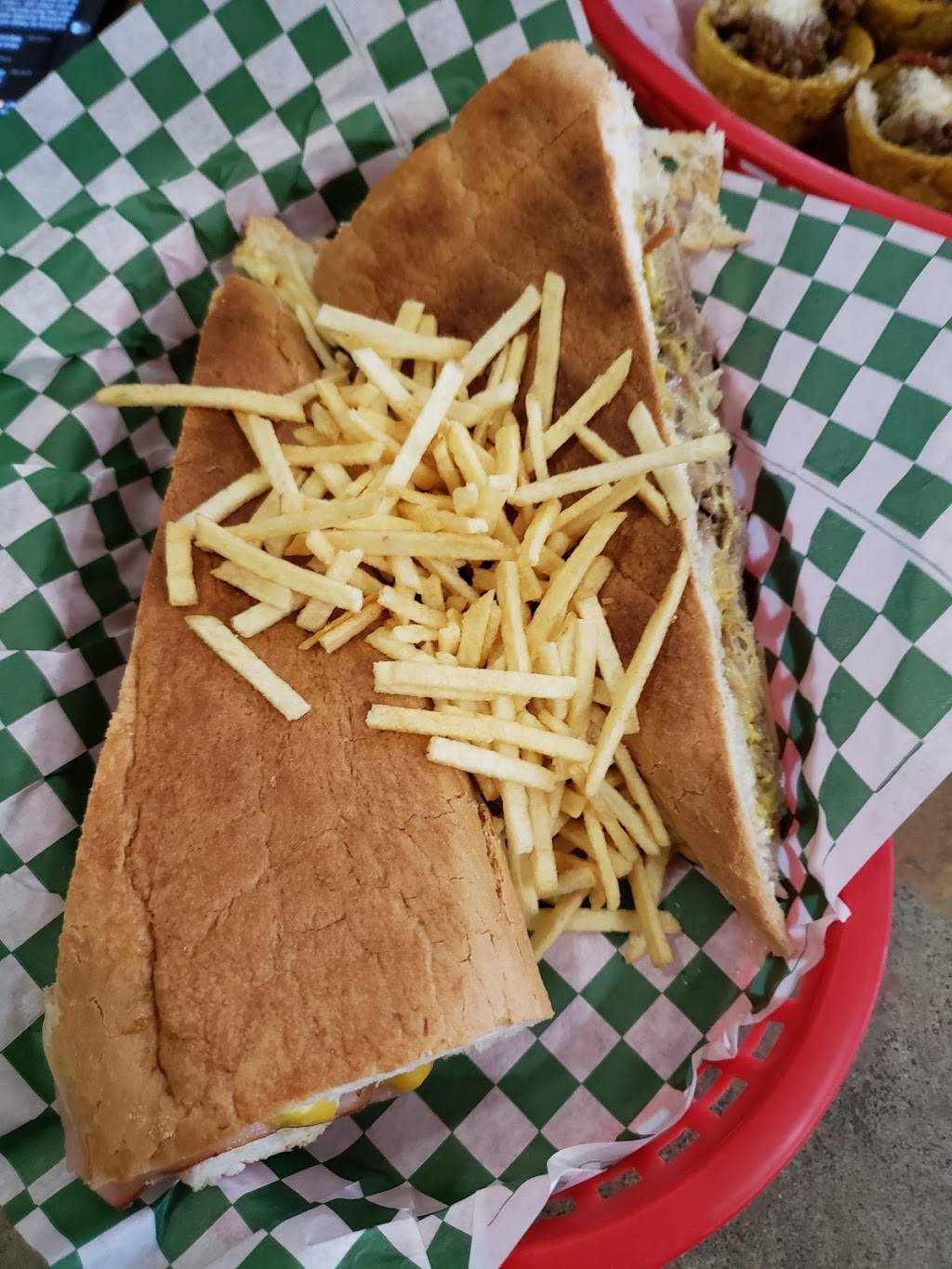 El Bohio Criollo Cuban Cuisine | restaurant | 2080 Youngfield St, Golden, CO 80401, USA | 7206308319 OR +1 720-630-8319