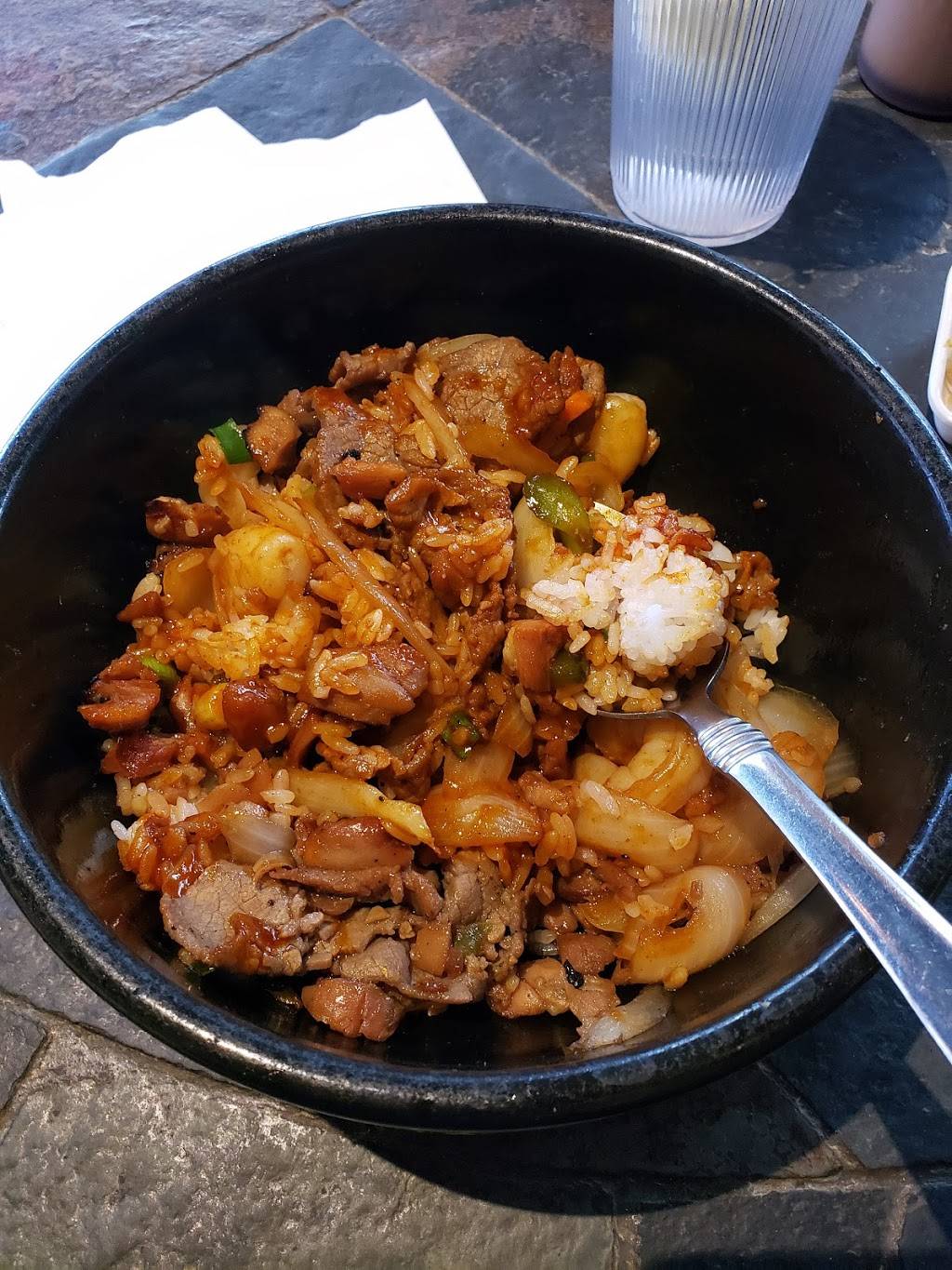 Hot Stone Korean Grill | restaurant | 3743 N Rock Rd # 100, Wichita, KS 67226, USA | 3164257082 OR +1 316-425-7082