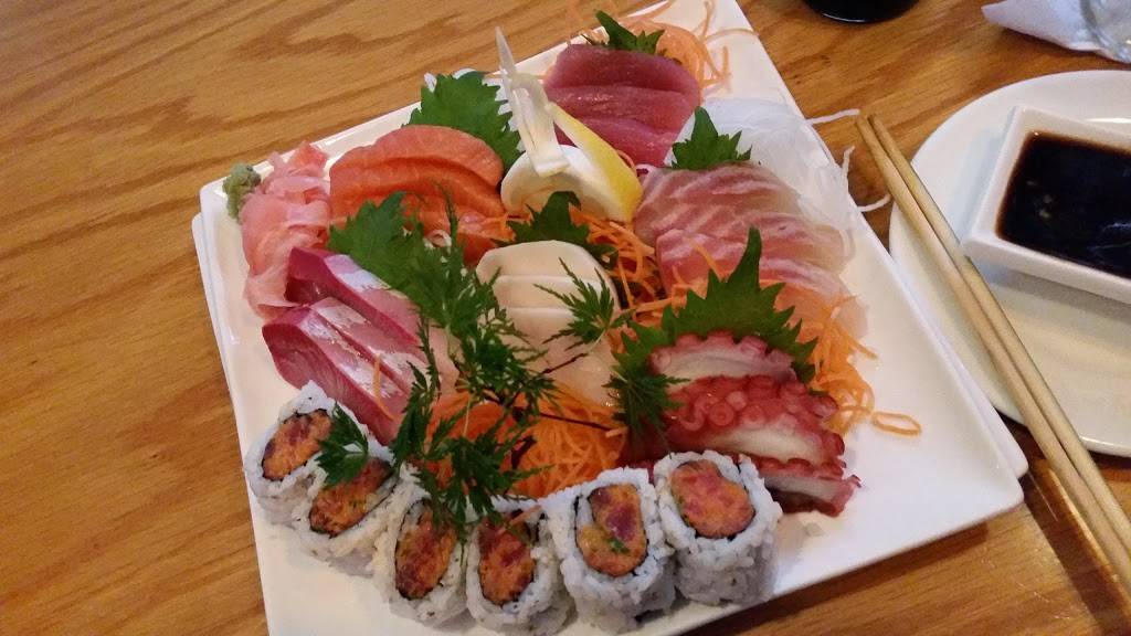 Yang Ming | restaurant | 341 S Broadway, Salem, NH 03079, USA | 6038982888 OR +1 603-898-2888