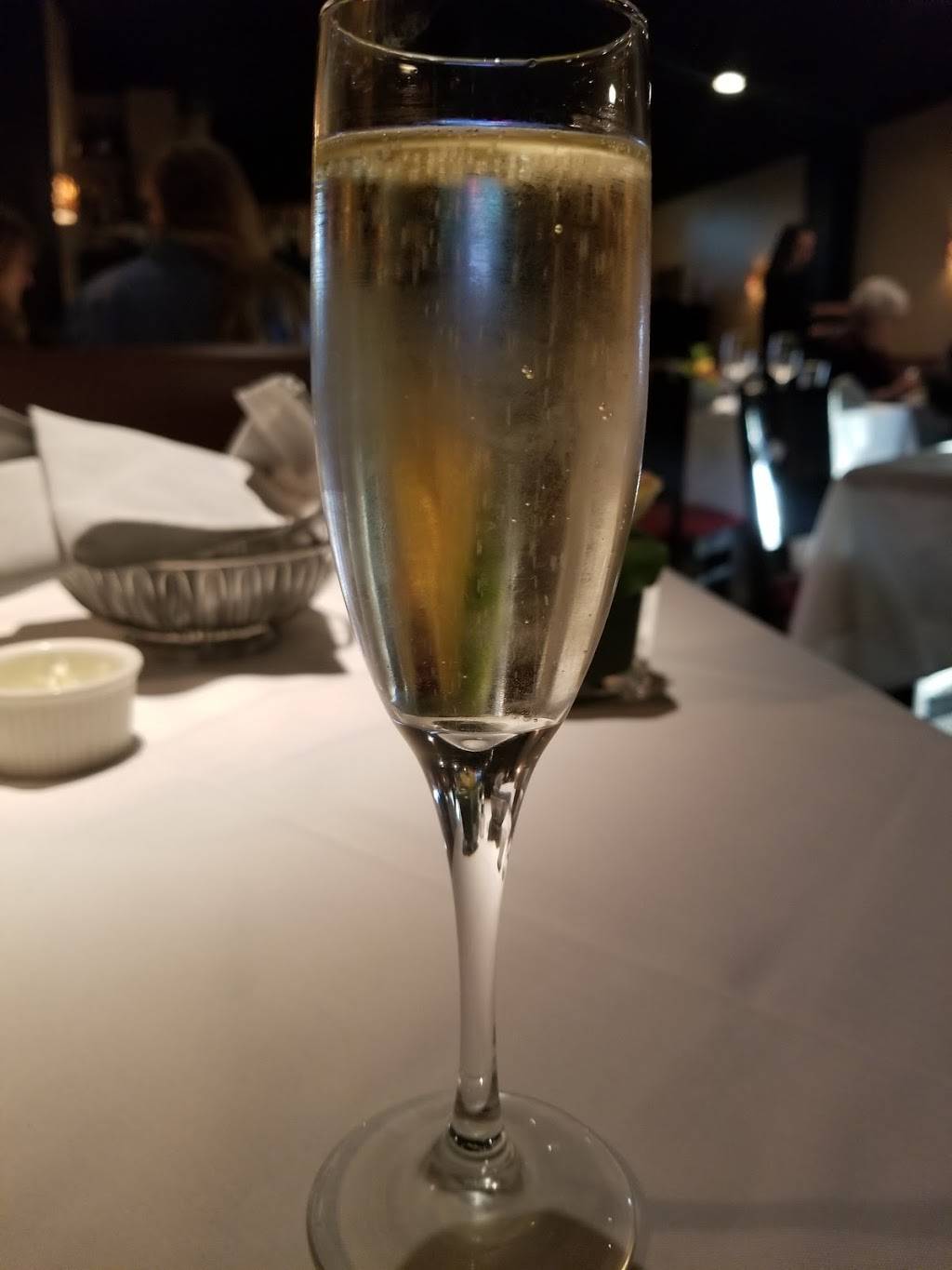 Fredericks Restaurant | restaurant | 7701 Broadway St Ste 135, San Antonio, TX 78209, USA | 2108289050 OR +1 210-828-9050