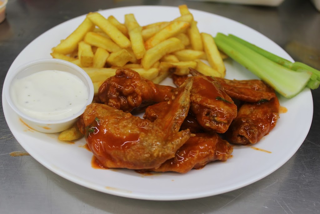 Whales wings and seafood | meal takeaway | 9607 Cullen Blvd suit C, Houston, TX 77033, USA | 8326494610 OR +1 832-649-4610