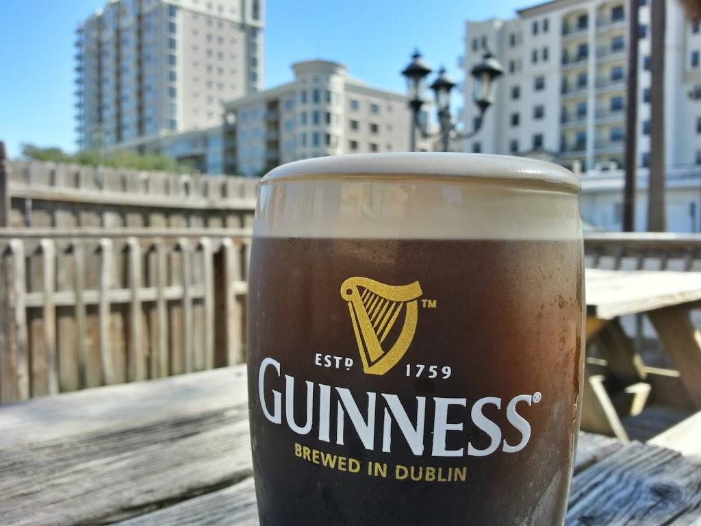 Four Green Fields | restaurant | 205 W Platt St, Tampa, FL 33606, USA | 8132544444 OR +1 813-254-4444