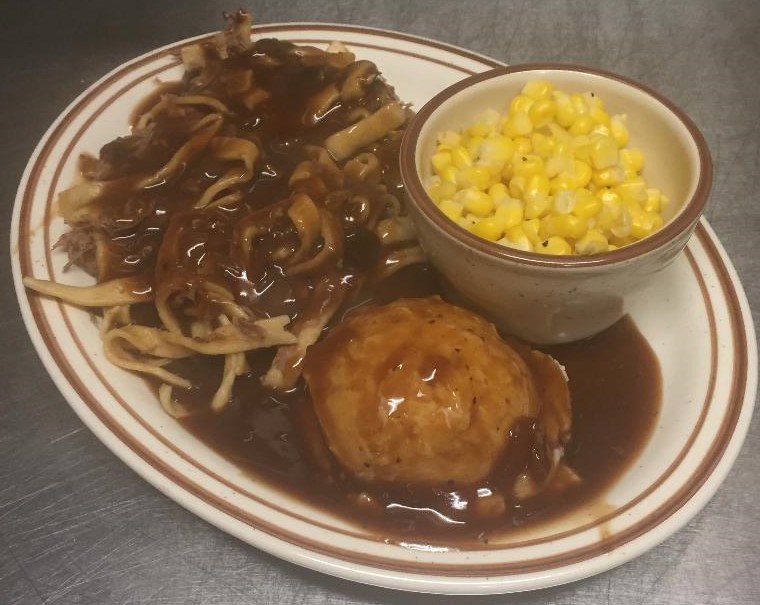 The Dugout Bar & Grill | restaurant | 217 S N Vine St, Monroe City, MO 63456, USA | 5737359774 OR +1 573-735-9774