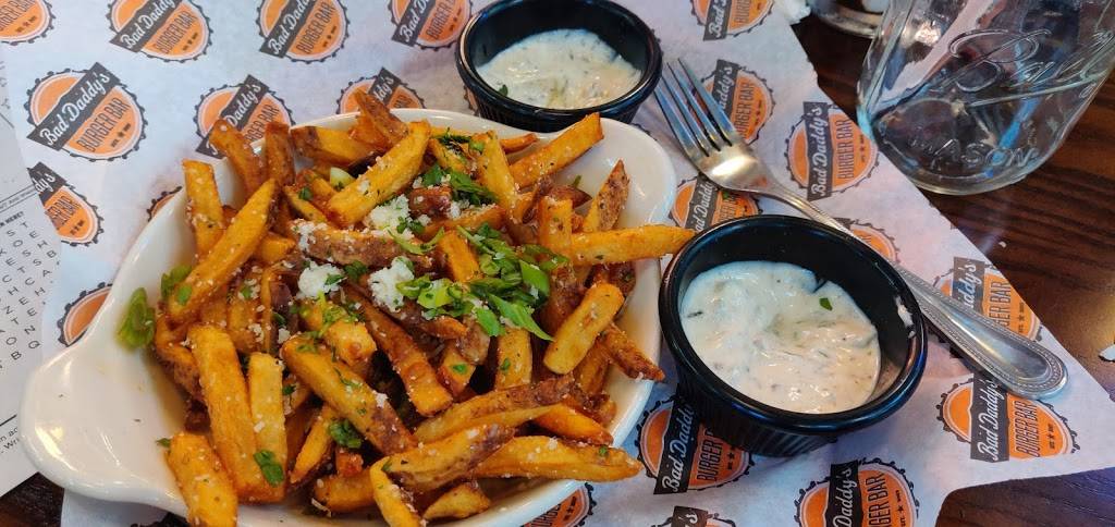 Bad Daddy’s Burger Bar | restaurant | 4623 Forest Dr Ste 4, Columbia, SC 29206, USA | 8036616318 OR +1 803-661-6318
