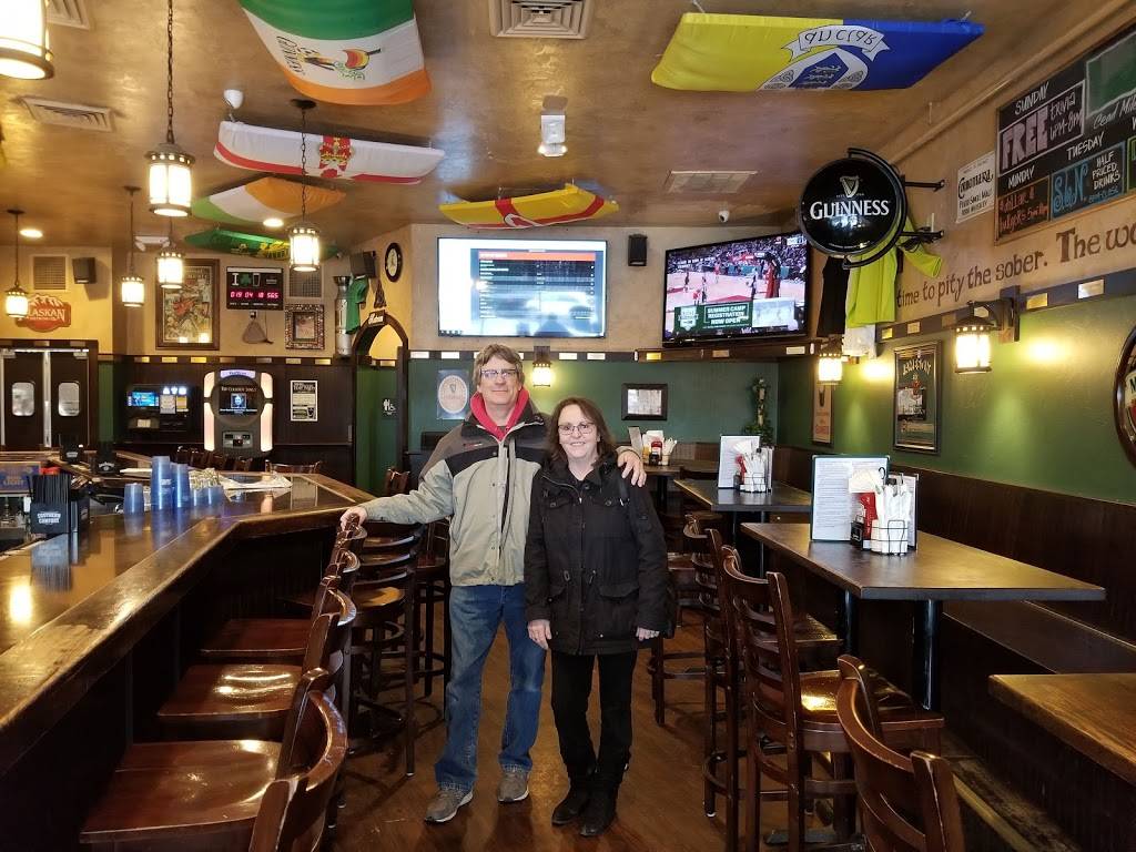 Dublins Irish Pub | restaurant | 2070 W 9th Ave, Oshkosh, WI 54904, USA | 9203850277 OR +1 920-385-0277