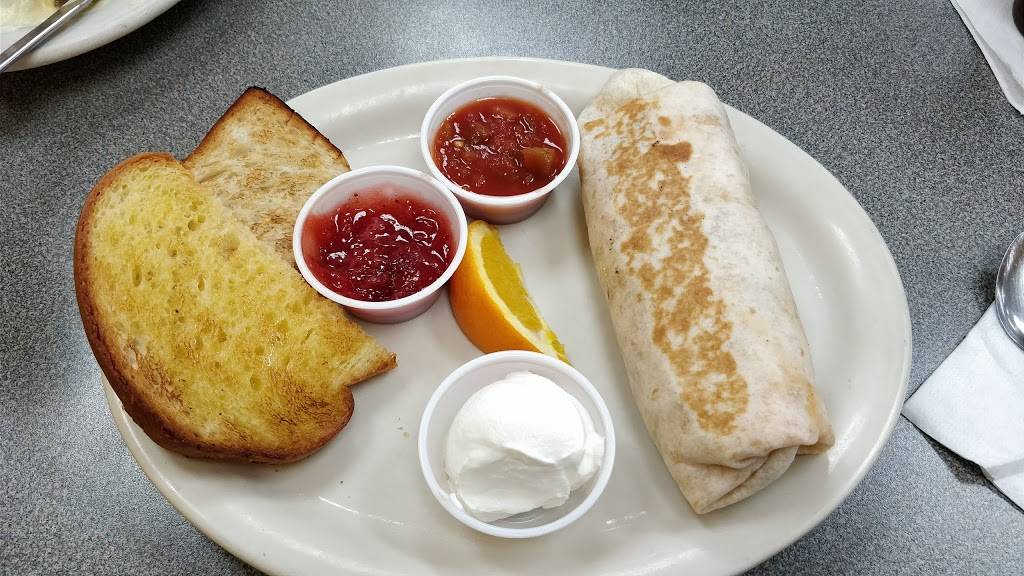 Uptown Cafe Binford | restaurant | 6404-6438 Rucker Rd, Indianapolis, IN 46220, USA | 3174669631 OR +1 317-466-9631