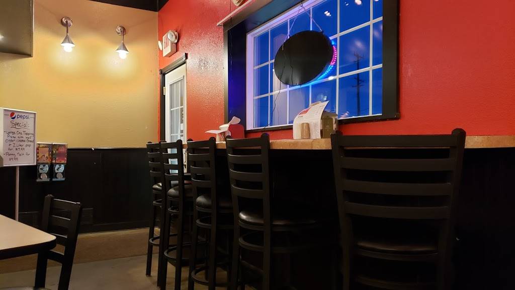 Danny Bs | restaurant | 220 1st Ave W, Foley, MN 56329, USA | 3209686941 OR +1 320-968-6941