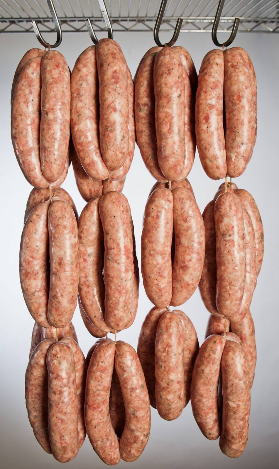 Proper Sausages | restaurant | 9722 NE 2nd Ave, Miami Shores, FL 33138, USA | 7863345734 OR +1 786-334-5734