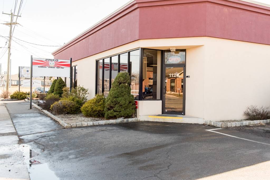 Ramen-Ya | restaurant | 1128 Farmington Ave, Berlin, CT 06037, USA | 8605057867 OR +1 860-505-7867