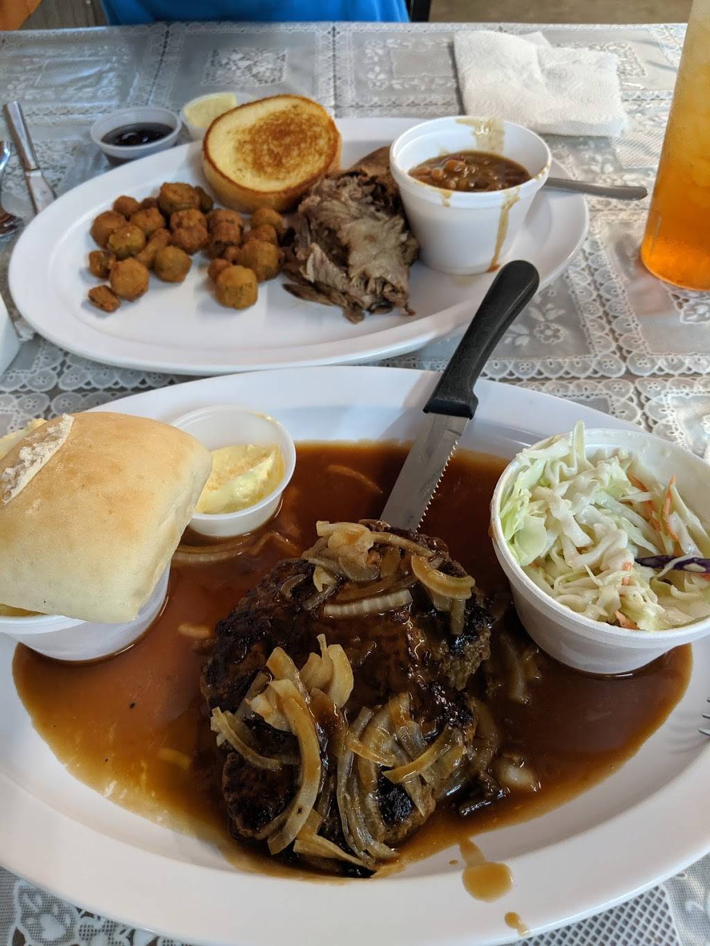 Bob & Wandas Wagon Wheel Café | restaurant | 5300 Alma Hwy, Van Buren, AR 72956, USA | 4792626606 OR +1 479-262-6606