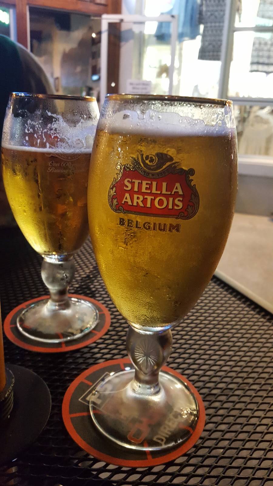 Lynches Pub & Grub | restaurant | 19 N Blvd of Presidents, Sarasota, FL 34236, USA | 9413885550 OR +1 941-388-5550